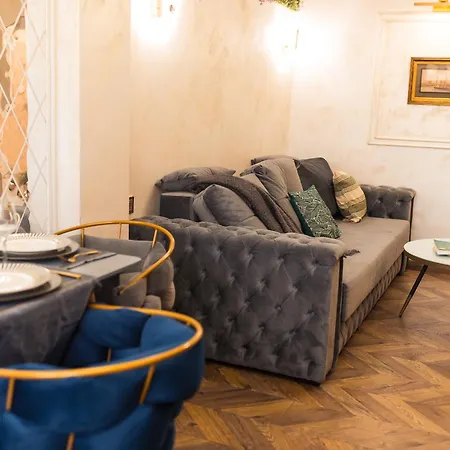 Royalty Apt With City Views On Calea Victoriei Bucharest Exterior photo