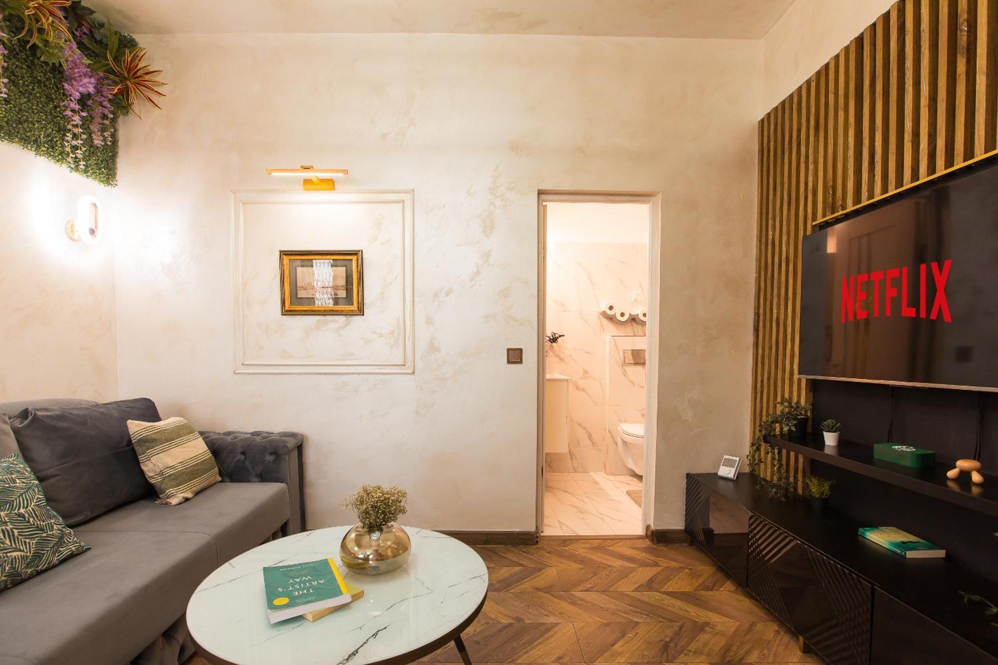 Appartamento Royalty With Views On Calea Victoriei Bucarest